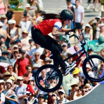 Macarena Pérez: La reina chilena del BMX Freestyle que sigue haciendo historia