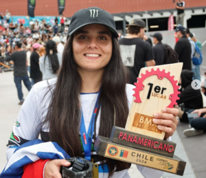 Macarena Pérez: Campeona panamericana del BMX Freestyle en América