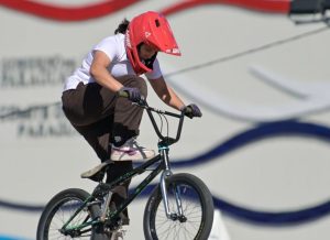 Catalina Henríquez hace historia en el BMX Freestyle